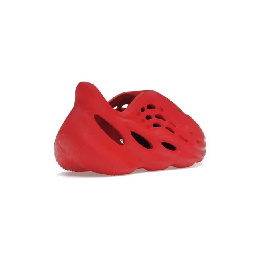 Simple Fit Yeezy Foam RNNR Vermillion (Kids)
