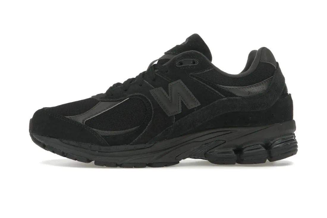 New Balance 2002R Triple Black Suede foldable