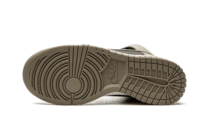 Chic Flair TPU Outsole Dunk High Moon Fossil