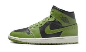 Air Jordan 1 Mid Altitude Green Comfortable Upper Material