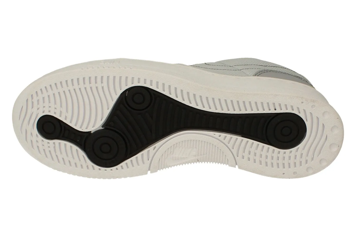 running with a cushioned midsole Nike Squash-Type Mens Trainers CJ1640 002