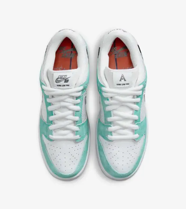 Impact protection Nike SB Dunk Low  April Skateboards