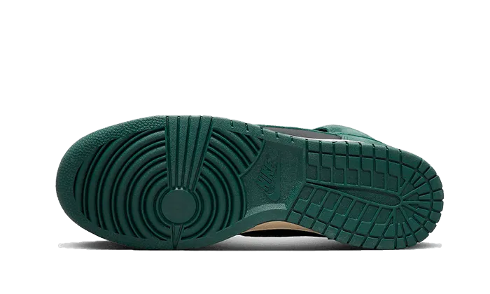 Dunk High Retro PRM Faded Spruce All-day shock absorption