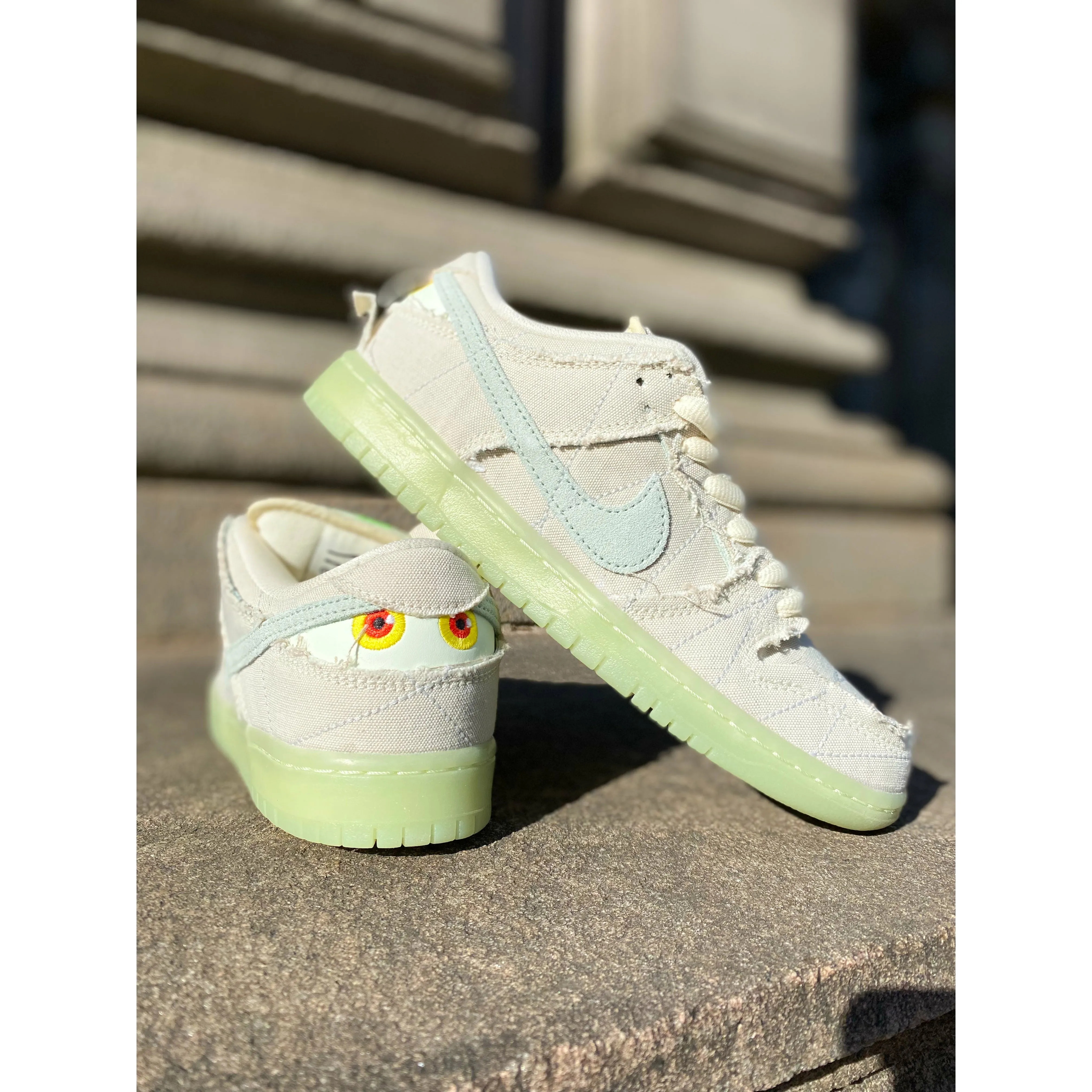 Nike SB Dunk Low Mummy Run All Day