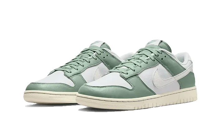 Fashion Layer Dunk Low Mica Green