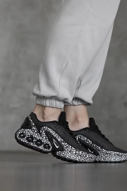 Nike Air Max Dn Premium Electric Black/White Non Slip