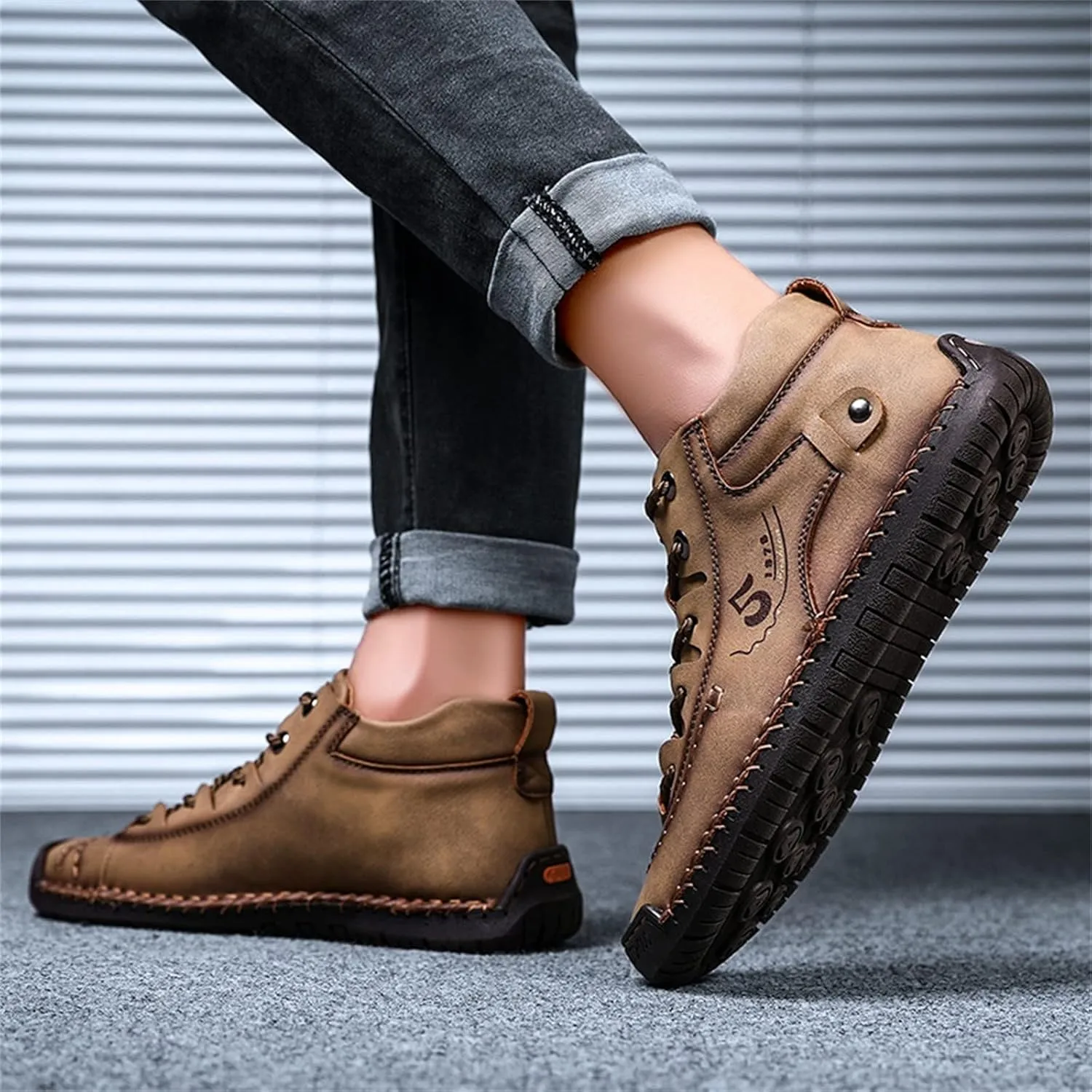 Women's Lace Up Ankle Booties Suede Rubber Sole Running Shoes Low Top Breathable Walking Shoes Lightweight Casual Sneaker