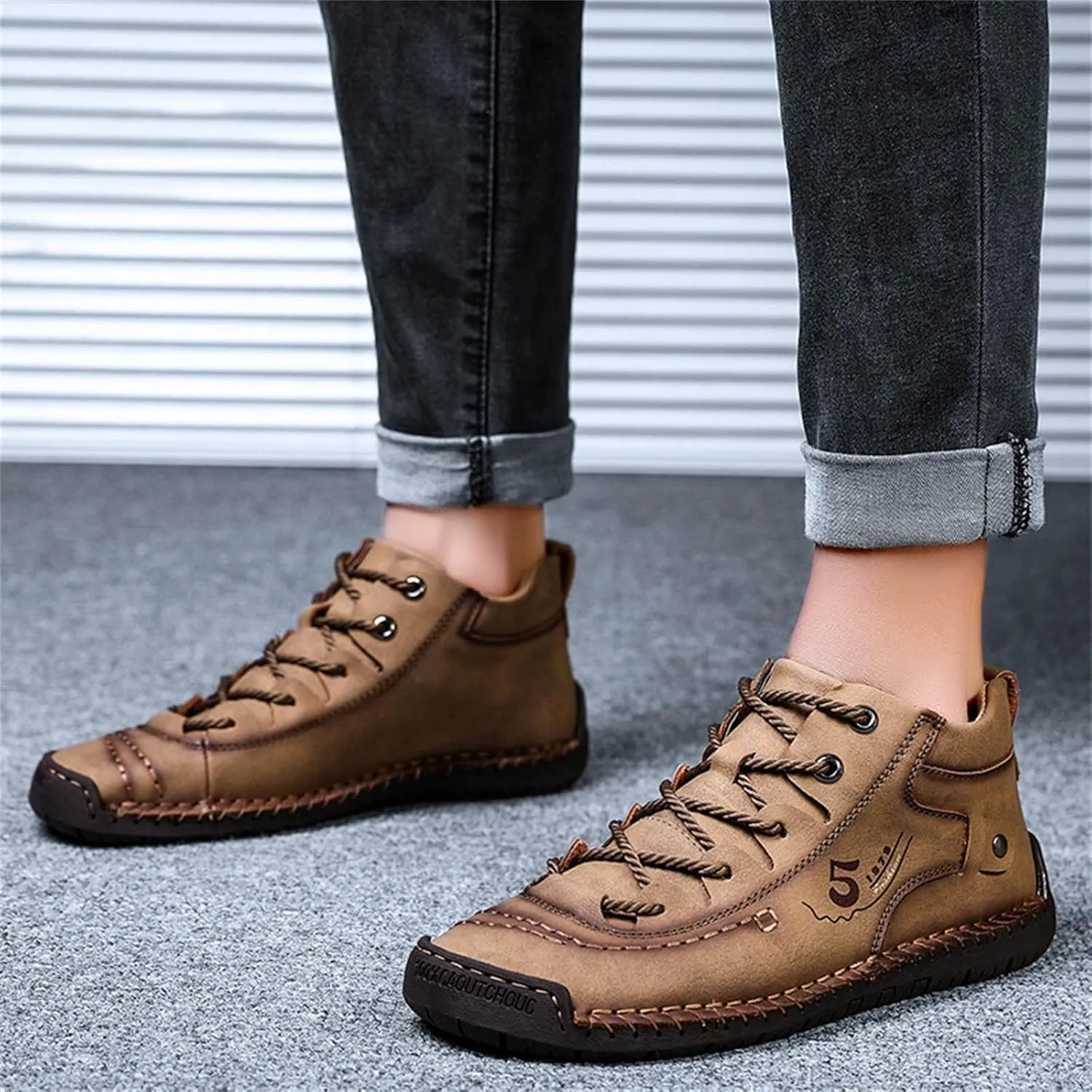 Women's Lace Up Ankle Booties Suede Rubber Sole Running Shoes Low Top Breathable Walking Shoes Lightweight Casual Sneaker