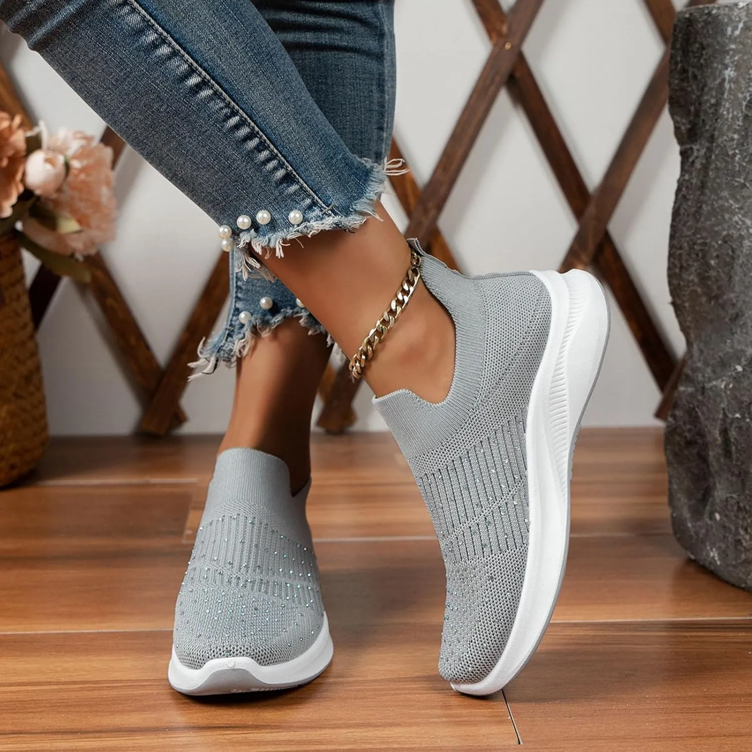 Womens Summer Walking Shoes with Comfy Cushioned Sole and Breathable Mesh Women's Rhinestone Flying Weave Barefoot Slip on Shoes Lightweight Arch Support Summer Running Sneakers Gym Fitness Sneaker