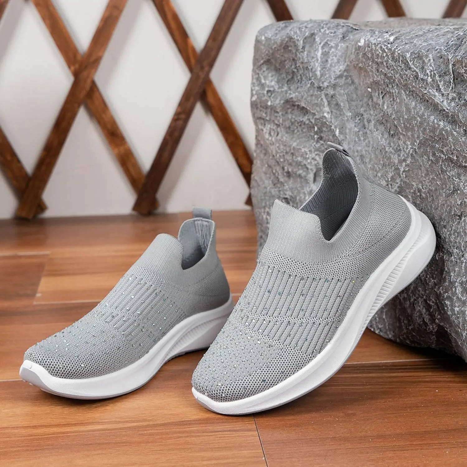 Womens Summer Walking Shoes with Comfy Cushioned Sole and Breathable Mesh Women's Rhinestone Flying Weave Barefoot Slip on Shoes Lightweight Arch Support Summer Running Sneakers Gym Fitness Sneaker