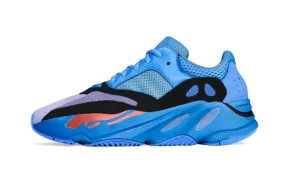 Minimalist Look Peak Mood Yeezy 700 Hi-Res Blue