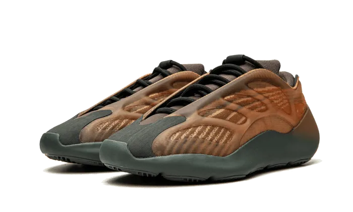 Yeezy 700 V3 Copper Fade Street Fair