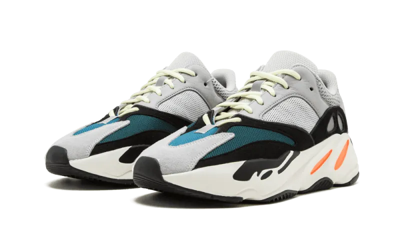 Soft Insole Comfortable to walk Yeezy 700 Wave Runner Solid Grey