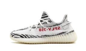 Yeezy Boost 350 V2 Zebra lace up closure