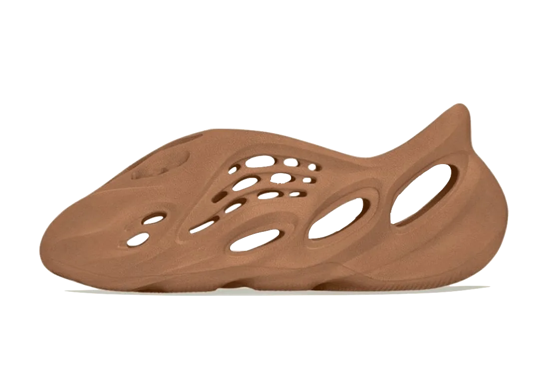 Yeezy Foam RNNR Flax Wild Path Art Tour