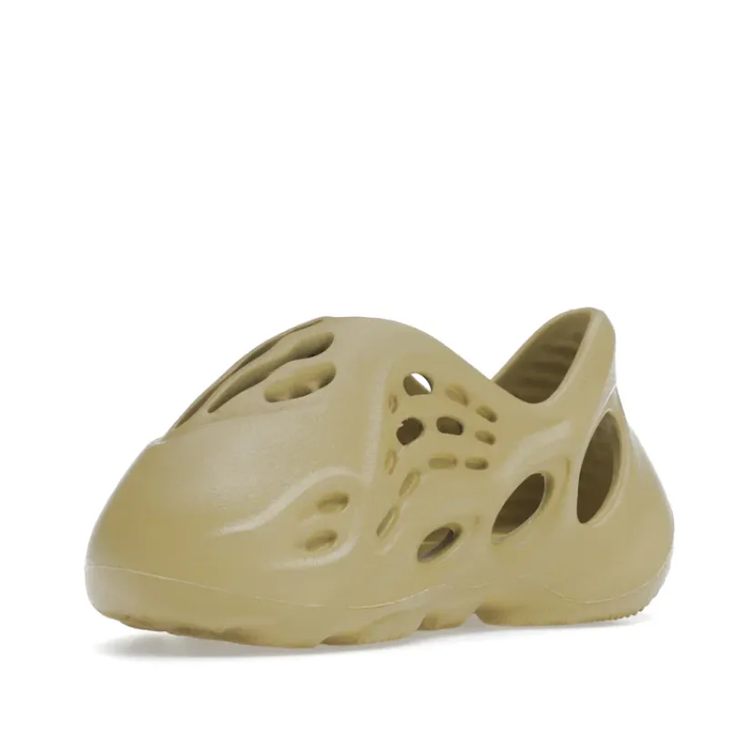 Yeezy Foam RNNR Sulfur (Infants) Slip On Flex Foot Support