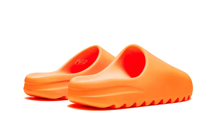 Market Vibe Balcony Look Yeezy Slide Enflame Orange