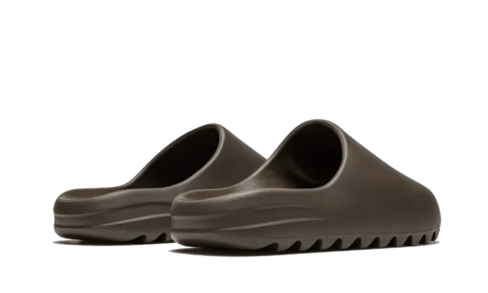 Shore Line Effortless Movement Yeezy Slide Soot