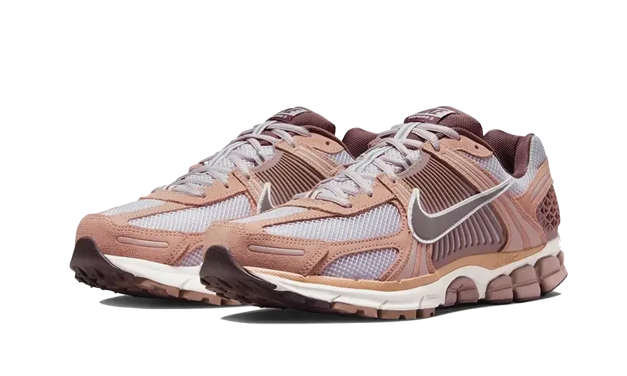 Zoom Vomero 5 Dusted Clay age - appropriate shoes weekend - friendly