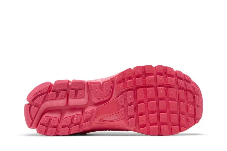 Zoom Vomero 5 Hot Punch for jogging